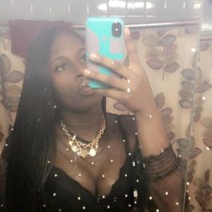 Meet your Posher, Eboni